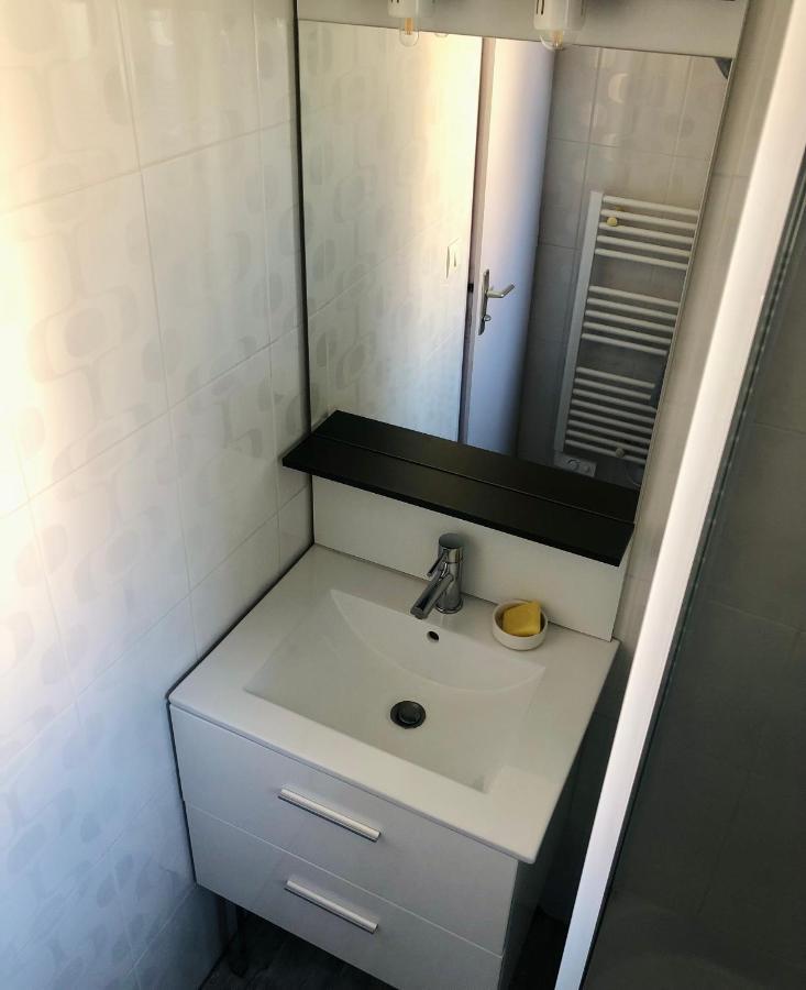 Appartement Duplex Lumineux Idealement Situe Ares Kültér fotó