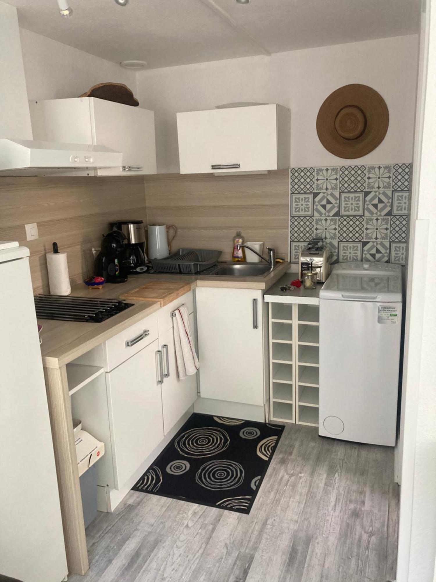 Appartement Duplex Lumineux Idealement Situe Ares Kültér fotó